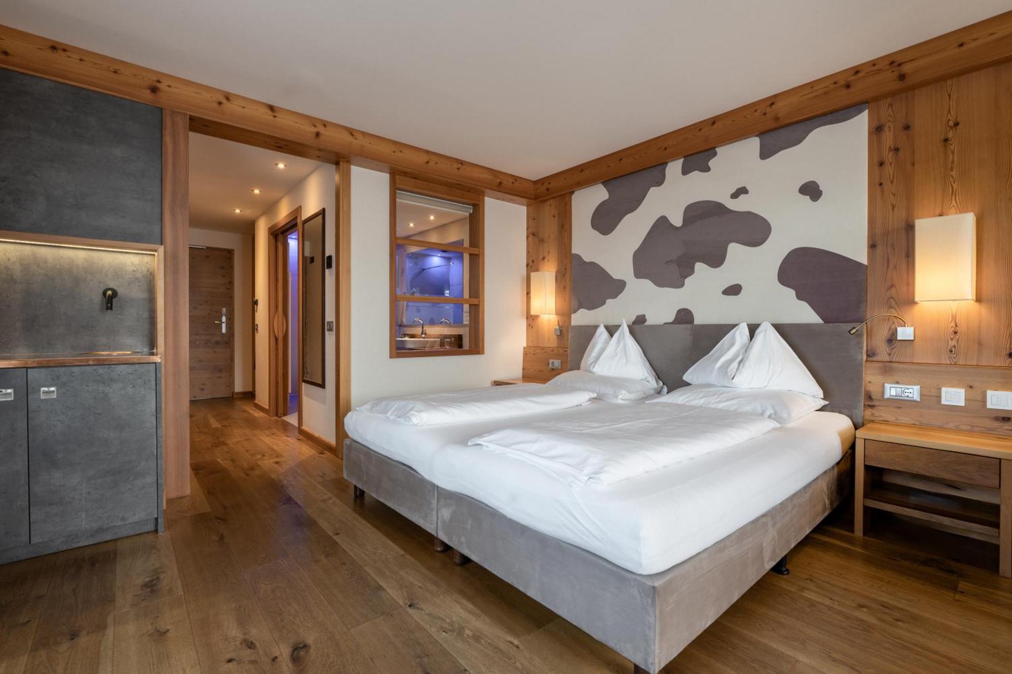 Hotel Emmy - Five Elements Fiè Esterno foto